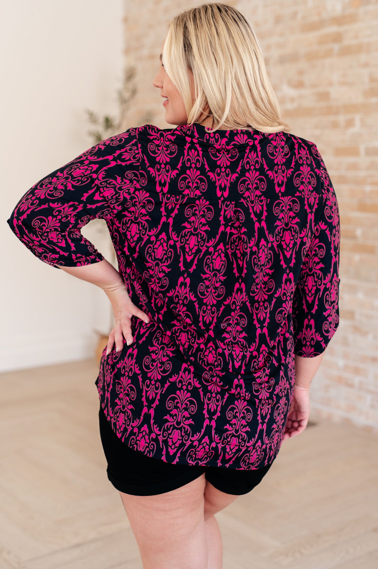 Lizzy Top in Navy and Hot Pink Damask